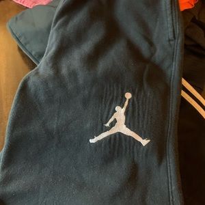 youth large sweatpants, black Jordan’s
